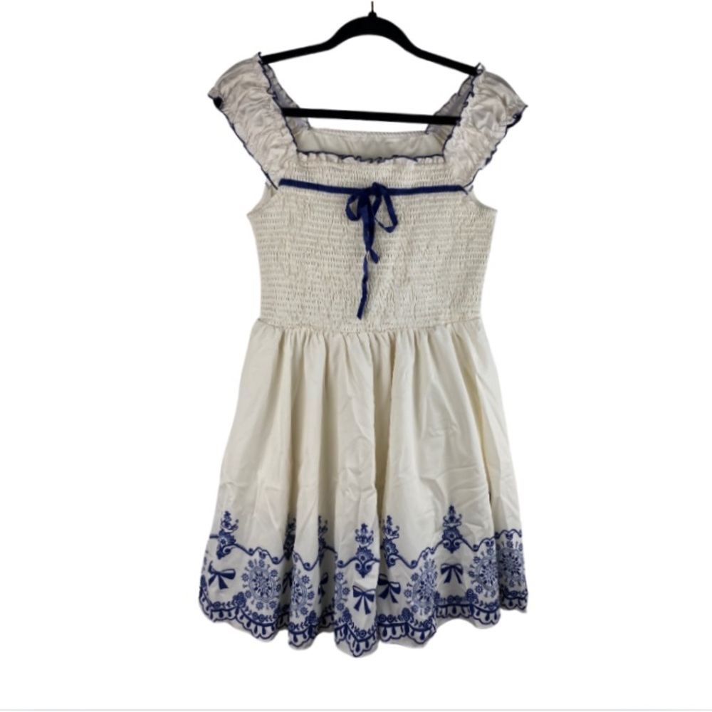 SOLD Women's Floral Print Ruffle Trim Pleated Hem Dress Size M/6 NWOT - Picture 4 of 4